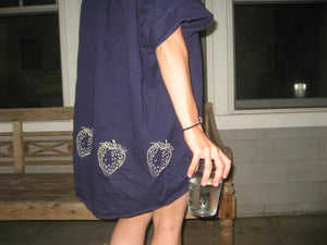 Vintage Strawberries Short-Sleeve Button-down