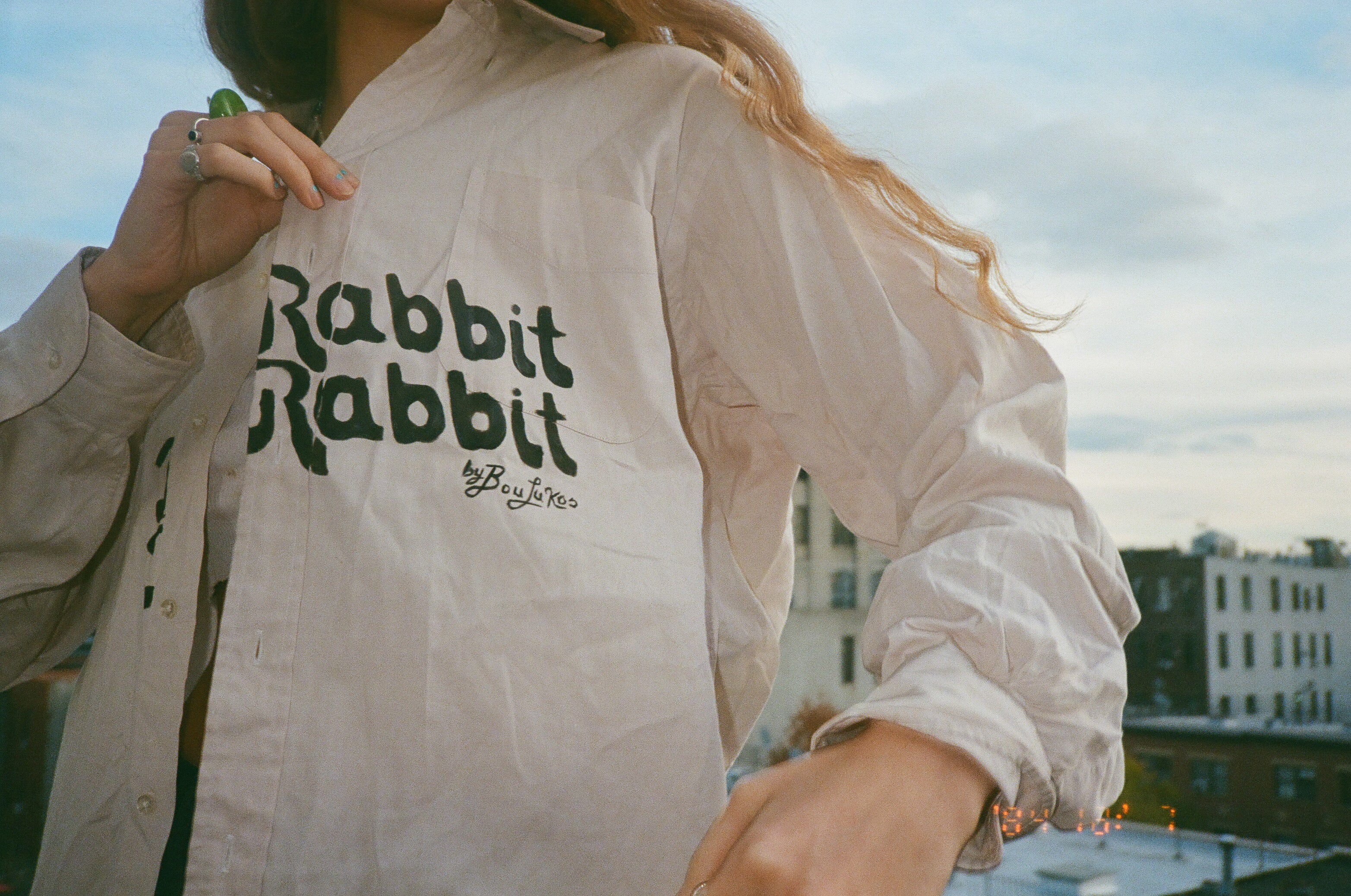 Rabbit Rabbit Logo Button-down